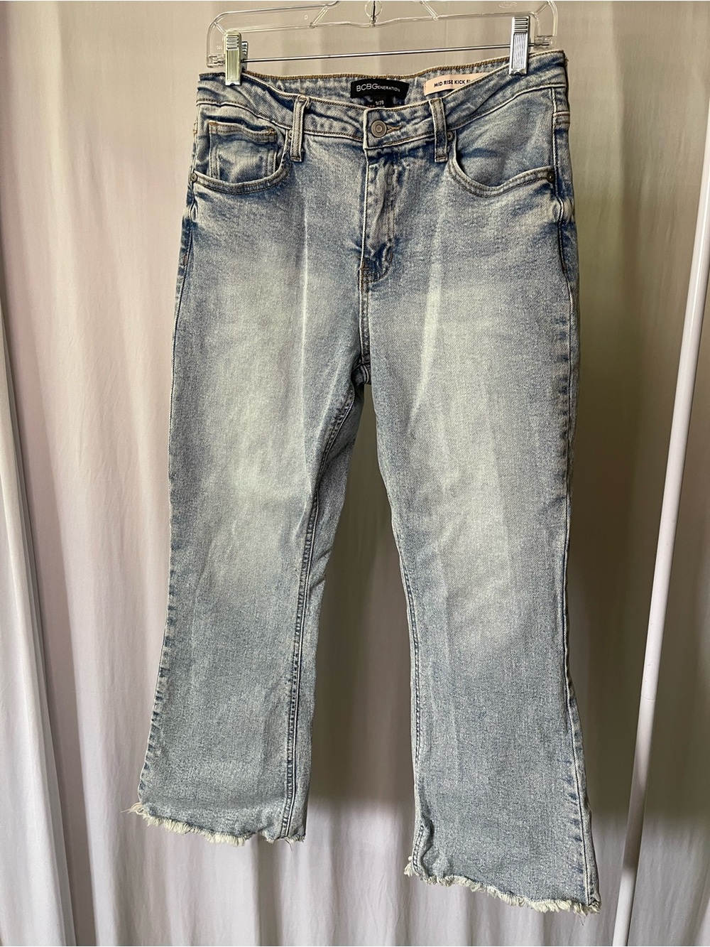 BCBGeneration Light Blue Raw-Hem Cropped Jeans